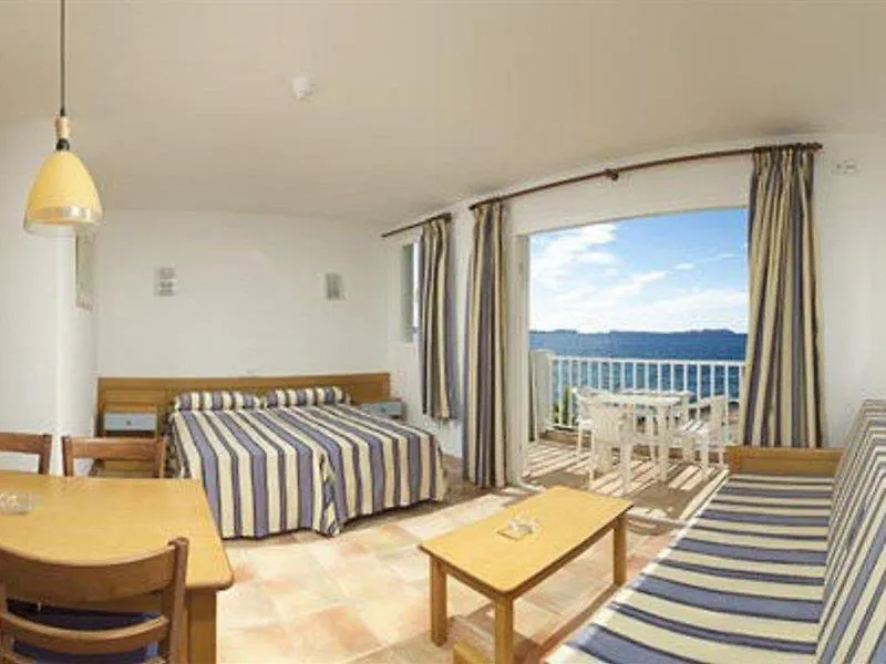 Wi-Ki-Woo (Adults Only) Aparthotel San Antonio
