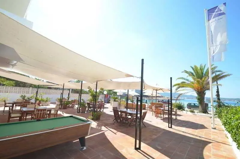 Aparthotel Wi-Ki-Woo (Adults Only) à Sant Antoni de Portmany